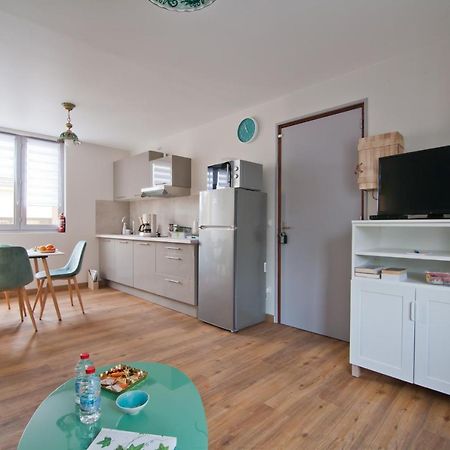 Superlogis Troyes - Le Cadre Vert - Studio Grand Confort - Netflix - Parking Saint-Julien-les-Villas מראה חיצוני תמונה