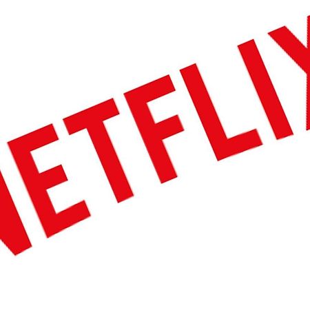 Superlogis Troyes - Le Cadre Vert - Studio Grand Confort - Netflix - Parking Saint-Julien-les-Villas מראה חיצוני תמונה